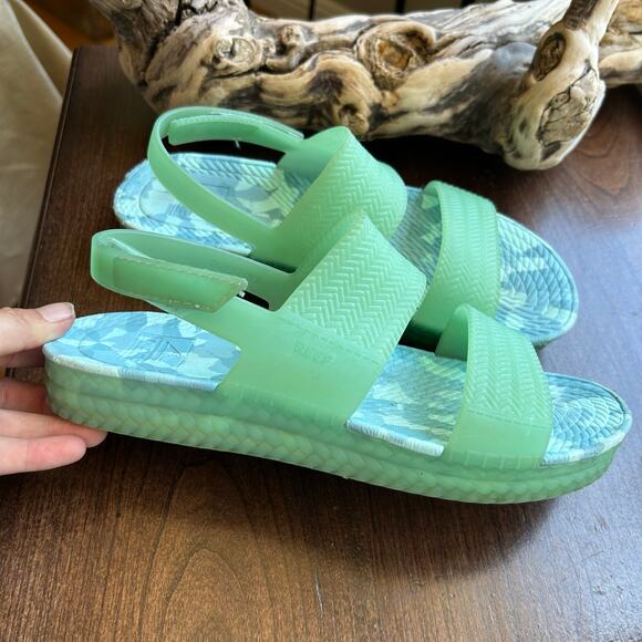 Reef Water Vista Women's Size 8 Beach Sandals Marbled Blue - Picture 2 of 10